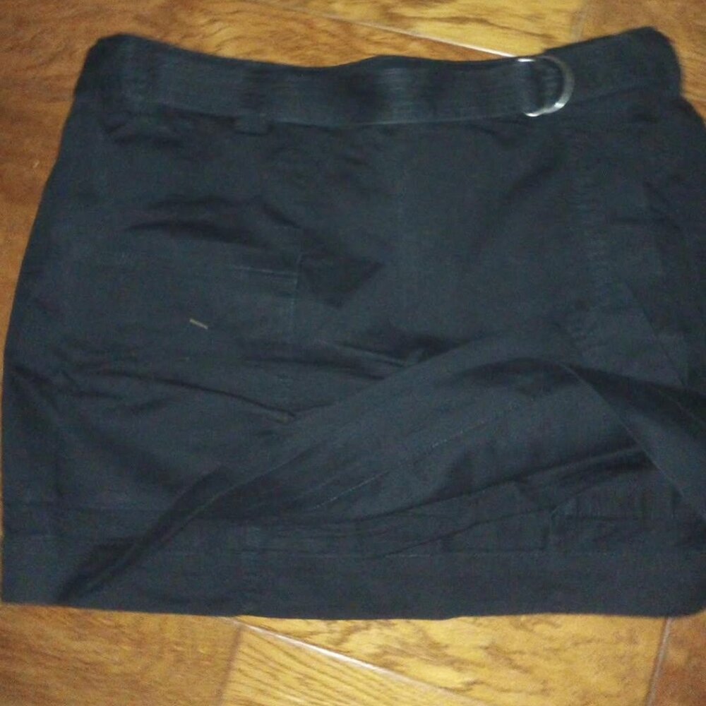 Briggs Women's Size XL Black Belted Twill in Shorts Skort NWT - Picture 2 of 4